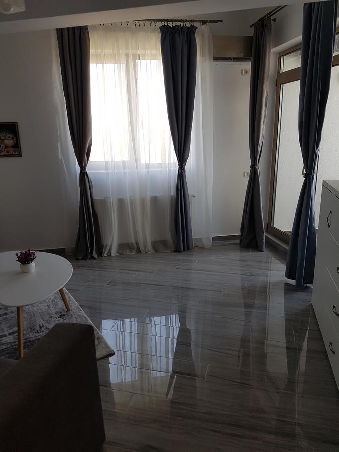 Frontal View By Twin Residence มามายา ภายนอก รูปภาพ