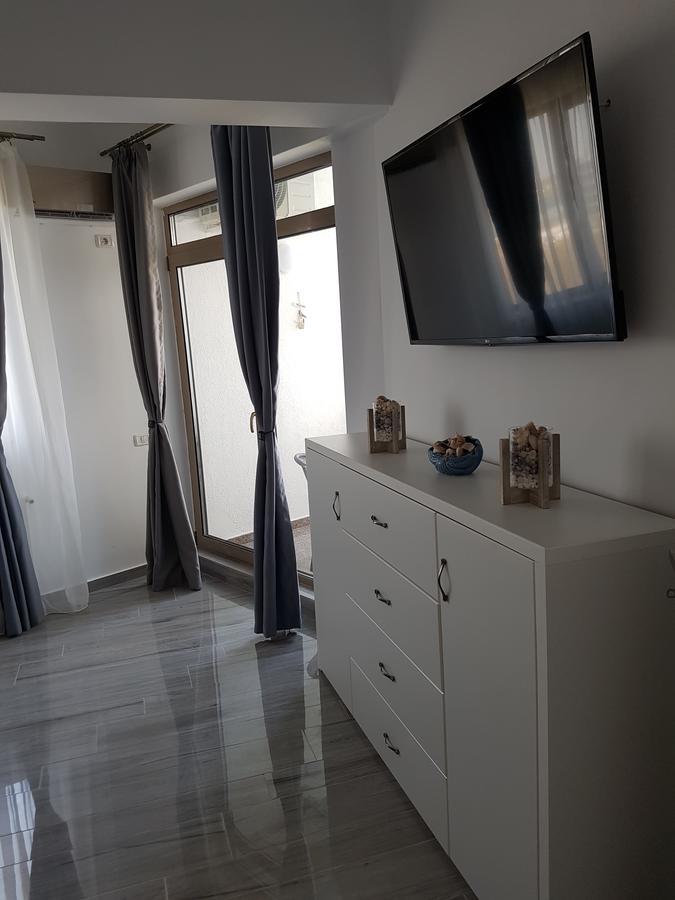 Frontal View By Twin Residence มามายา ภายนอก รูปภาพ